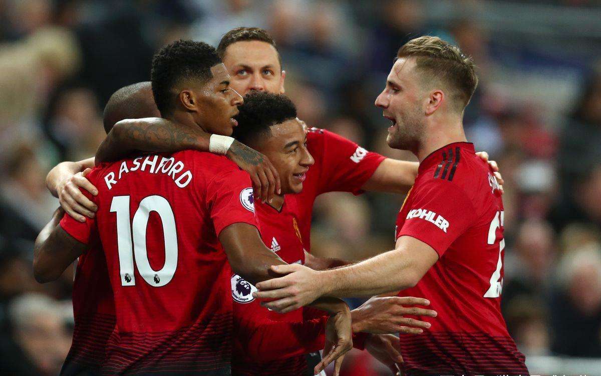 造巨大干扰 造巨大干扰