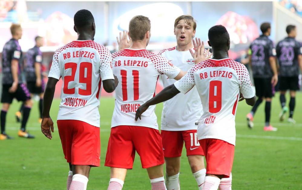 替补球员合 替补球员合