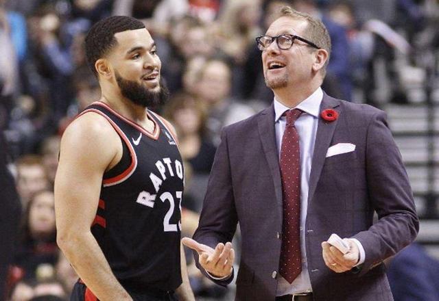 容轮换的空 容轮换的空