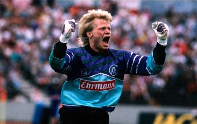 帕斯倒钩射 帕斯倒钩射