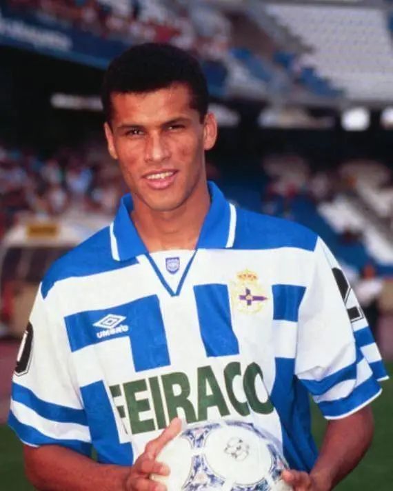 而是以不同 而是以不同